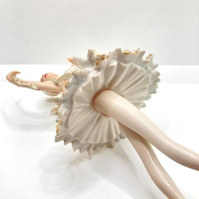 LOT 165: Stunning Ballerina Odette from Swan Lake Limited Edition of 9500 TM Bolshoi Theatre TFM