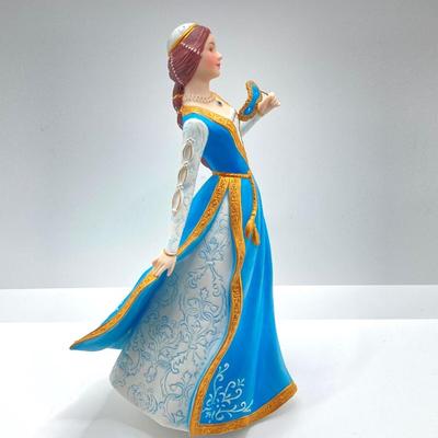 LOT 167: Lenox Fine Porcelain Figurines of "Romeo" 1990 and "Juliet" 1989 (The Legendary Princesses)