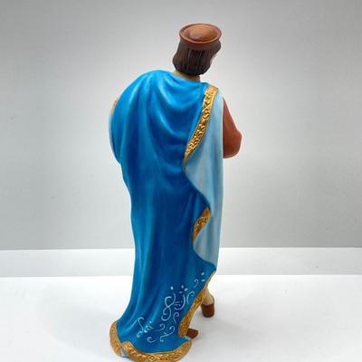 LOT 167: Lenox Fine Porcelain Figurines of "Romeo" 1990 and "Juliet" 1989 (The Legendary Princesses)