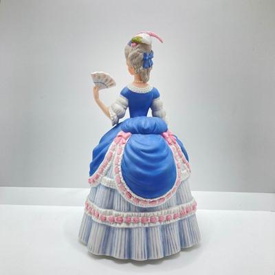 LOT 171: Lenox Fine Porcelain Sculptures - "Govenor's Garden Party" and "Grand Voyage"