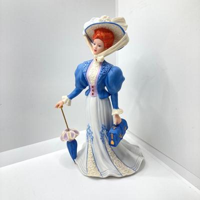 LOT 171: Lenox Fine Porcelain Sculptures - "Govenor's Garden Party" and "Grand Voyage"