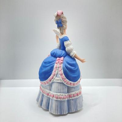 LOT 171: Lenox Fine Porcelain Sculptures - "Govenor's Garden Party" and "Grand Voyage"