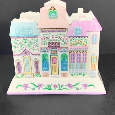 LOT 206: Lenox the Love Village Clock, Candlesticks, Napkin Holder with Cloth Napkins