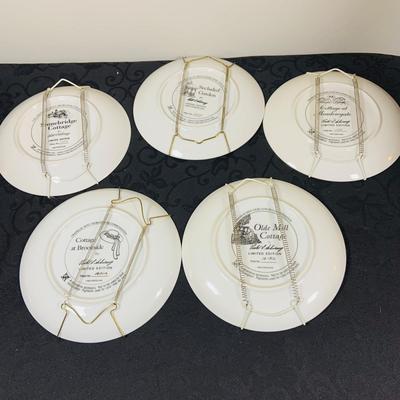 LOT 214: Set of Five (5) Franklin Mint - Violet Schwenig Designed Collector’s Plates
