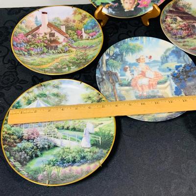 LOT 215: Assortment of Collectors Plates by Knowles, Danbury Mint and Franklin Mint