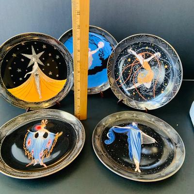 LOT 225: Set of Five (5) Franklin Mint - Royal Doulton House of Erte Art Deco Collectors Plates