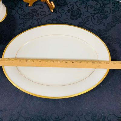 LOT 228: Lenox Eternal China Service Plater, Gravy Boat, Serving Dish with Handle (2) Serving Bowls and (8) Soup Bowl