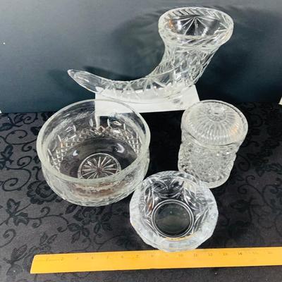 LOT 236: Collection of Crystal Pieces - Horn Cornucopia, Bowl, Jar and Ashtray