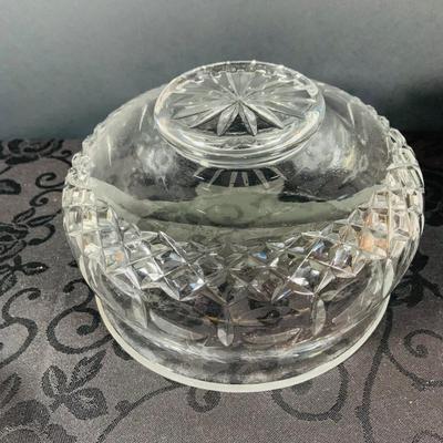 LOT 236: Collection of Crystal Pieces - Horn Cornucopia, Bowl, Jar and Ashtray