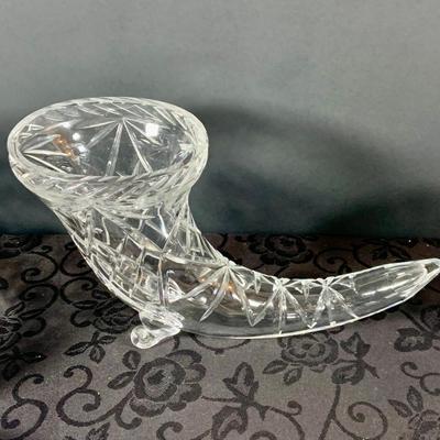 LOT 236: Collection of Crystal Pieces - Horn Cornucopia, Bowl, Jar and Ashtray
