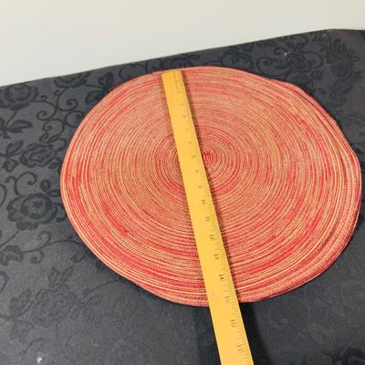LOT 240: Large Selection of Lines -Table Cloths, Napkins and: Home Decor