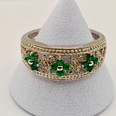 LOT 243: Designer "CC" Sterling Silver & Diamond & Emerald Band/Ring, Sz 9