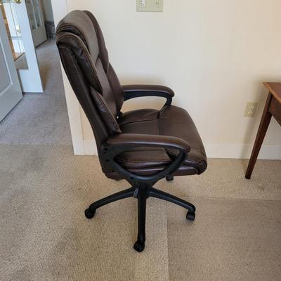 Wooden Desk, Computer Chair, and Rolling Mat (BR2-EL)