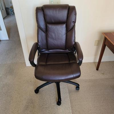 Wooden Desk, Computer Chair, and Rolling Mat (BR2-EL)