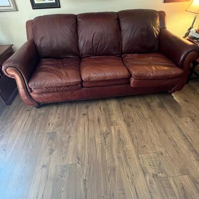 King Hickory Leather Sofa With Nailhead Accents (LR-MG)