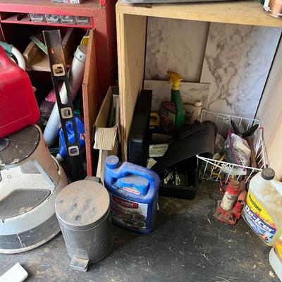 Sale Photo Thumbnail #176: Tools and tool box and more.

** FISHING NETS NOT INCLUDED**