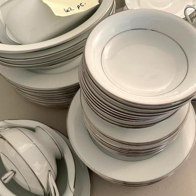 Sale Photo Thumbnail #56: Noritake Envoy China - 62 Pieces 