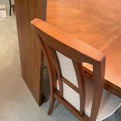 Sale Photo Thumbnail #106: MCM Dining setby Broyhill with 6 chairs, 1 leaf and protective pad