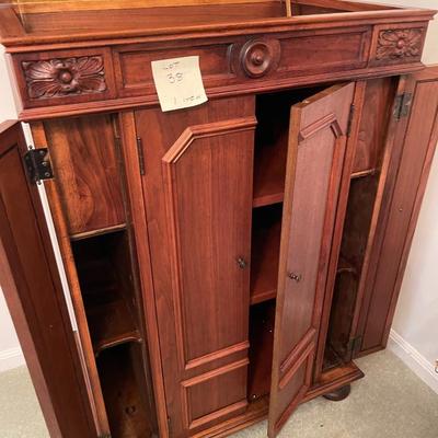 Sale Photo Thumbnail #129: Cabinet with 4 doors with lift up serving area 