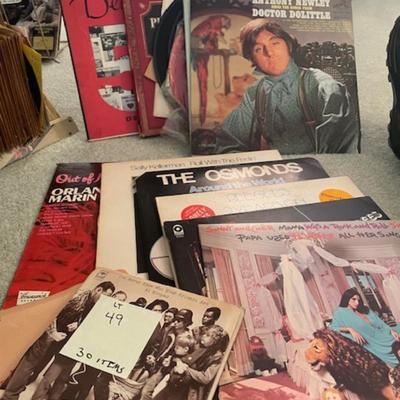 Sale Photo Thumbnail #147: Various speed record albums - 30 items 