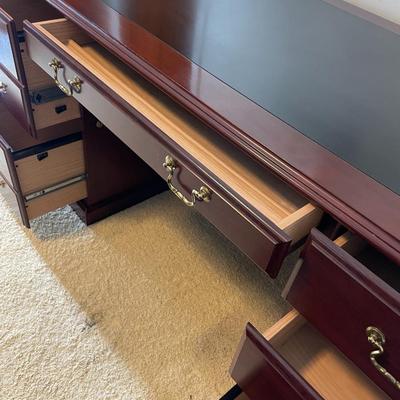 Sale Photo Thumbnail #163: Execite desk with 6 drawers with writing pad top