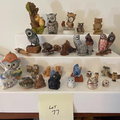 Sale Photo Thumbnail #213: 36 piece minature owl collection