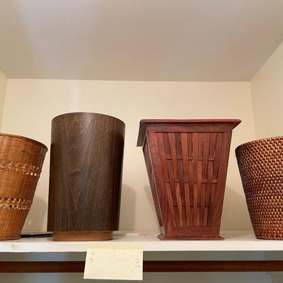 Sale Photo Thumbnail #300: 4 watebaskets