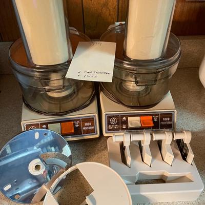 Sale Photo Thumbnail #348: 2 GE Food procers with accessories - works 