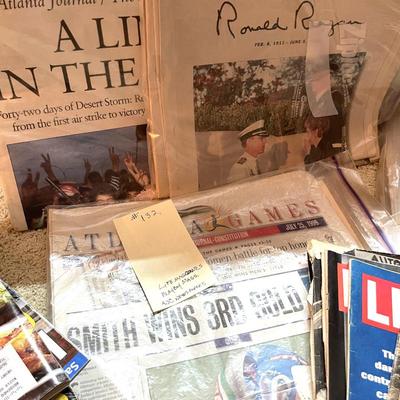 Sale Photo Thumbnail #391: Vintage life magazing & newpapers