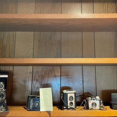 Sale Photo Thumbnail #408: 5 Vintage Film Cameras 