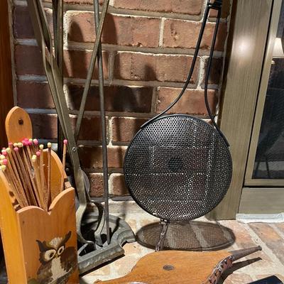 Sale Photo Thumbnail #429: Fireplace set plus popcor cooker, lighter, matches, fireplace bellow