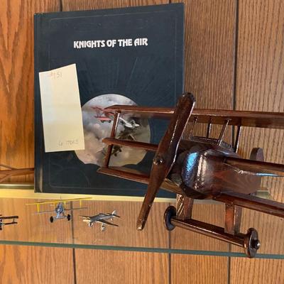 Sale Photo Thumbnail #451: Decorative airplanes & knights of the air book 