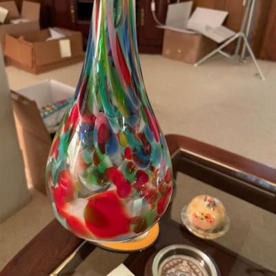 Sale Photo Thumbnail #478: Murano Gllass vase plus 