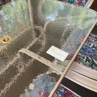 Sale Photo Thumbnail #489: Table with 6 chairs & cushions 