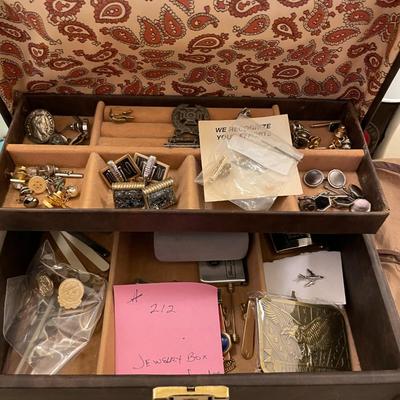 Sale Photo Thumbnail #645: Man's jewelry box plus the contents (ti clips, tie pin, cuff links, and more
