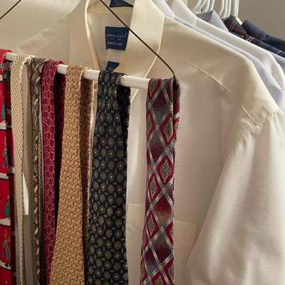 Sale Photo Thumbnail #669: 15 men's shirts (most are 16 1/2) with 7 ties 