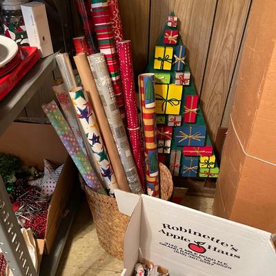 Sale Photo Thumbnail #769: Various Christmas Décor includes approx. 470 items