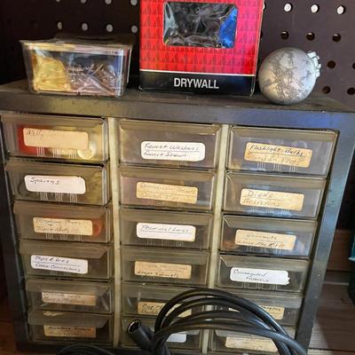 Sale Photo Thumbnail #786: Lot of Misc. Tools #1