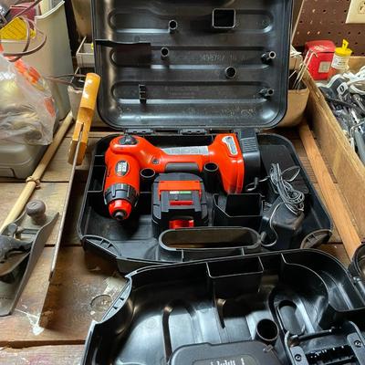 Sale Photo Thumbnail #799: Lot of Misc. Tools #4