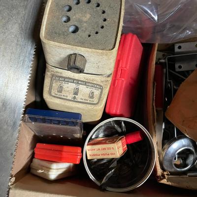 Sale Photo Thumbnail #809: Lot of Misc. Tools #7