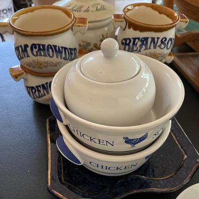 Sale Photo Thumbnail #960: Asst. Soup and Chowder bowls - 15 pieces