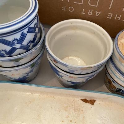 Sale Photo Thumbnail #976: Asst. baskets and flower pots