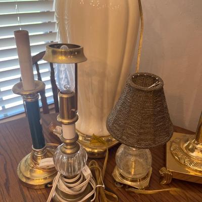 Sale Photo Thumbnail #222: Brass lamps 5 total

Lamps only