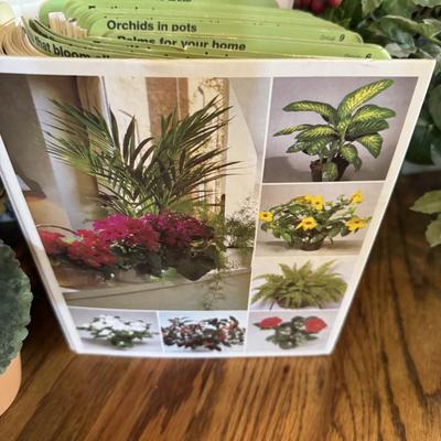 Sale Photo Thumbnail #240: House plants book
Fake plants
Fake greenery