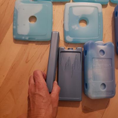 Rolling Igloo Cooler, Lands End Soft Sided Cooler and More (P-KD