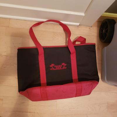 Rolling Igloo Cooler, Lands End Soft Sided Cooler and More (P-KD