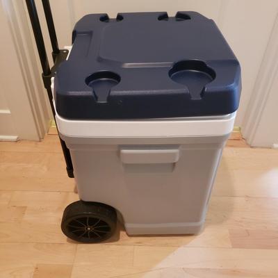 Rolling Igloo Cooler, Lands End Soft Sided Cooler and More (P-KD