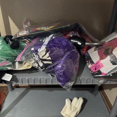 Sale Photo Thumbnail #383: Misc costumes

Shelf not included
