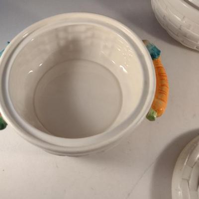 Pair of Vintage Fitz and Floyd 'Kitchen Harvest" Covered Bowls- One Quart and Three Quart Sizes