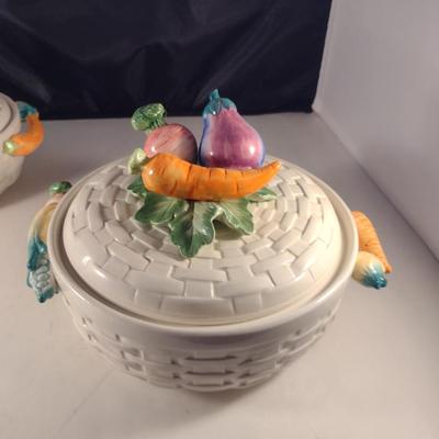 Pair of Vintage Fitz and Floyd 'Kitchen Harvest" Covered Bowls- One Quart and Three Quart Sizes